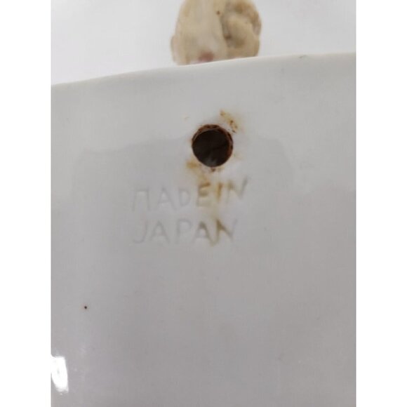 Vintage Colonial Man White Porcelain Wall Pocket Planter Vase Made in Japan - Picture 6 of 10